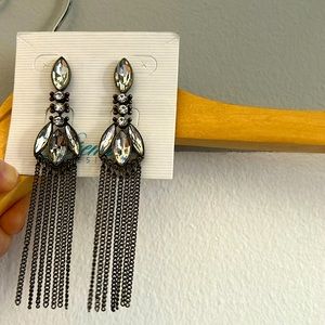 Premier designs dangly post earrings